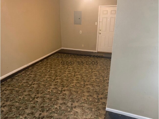 Building Photo - 3 bed, 1.5 bath home