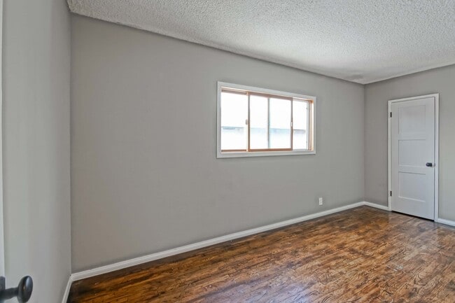 Building Photo - ENJOY INDOOR/OUTDOOR CALIFORNIA LIVING IN THIS CHARMING & STYLISH, 3BR1.5BA GOLDEN HILLS HOME W/ ...