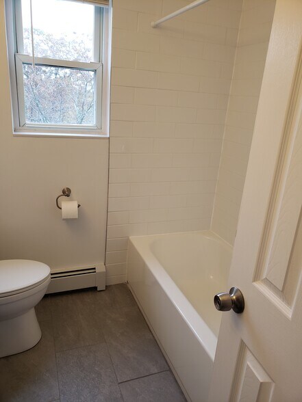 Building Photo - 2467 Rt.10e