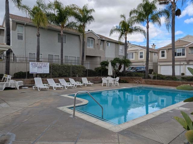 Building Photo - 11861 Spruce Run Dr