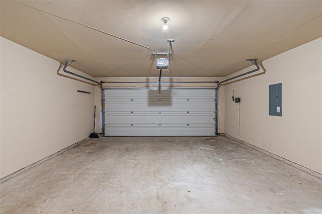 Building Photo - 1202 Pampa Grass Dr