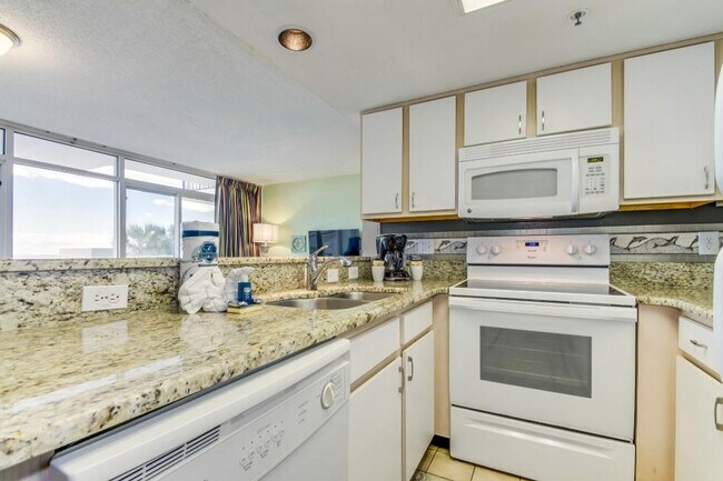 Building Photo - 1700 N Ocean Blvd