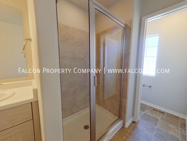 Building Photo - 4453 Kaolin Ct