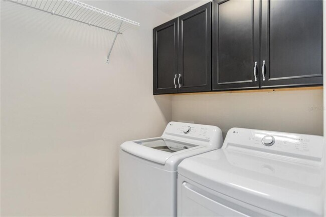 Building Photo - 9109 Legado Dr