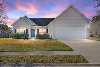 Building Photo - Beautiful Home in Goose Creek 3 Bedroom/2 ...