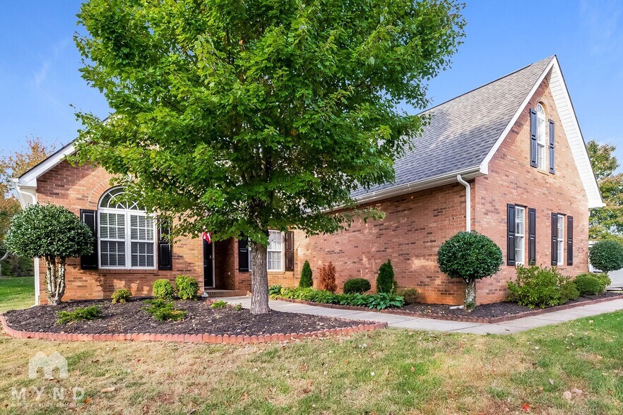 Building Photo - 4601 Rocky Meadow Way