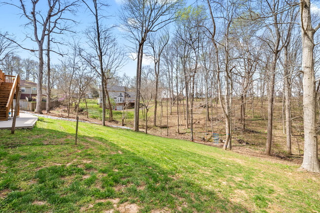 Building Photo - 3477 Eastwood Dr