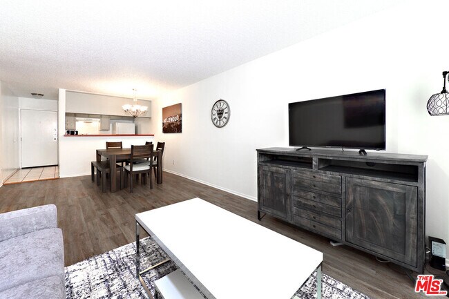 Building Photo - 3600 Bagley Ave