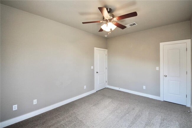 Building Photo - 3307 Minnie St