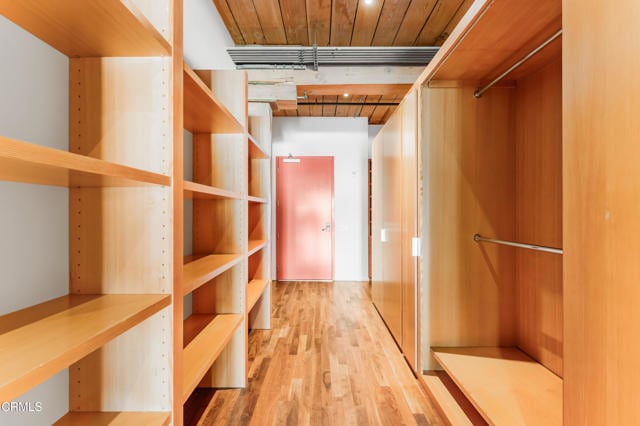 Building Photo - 530 S Hewitt St