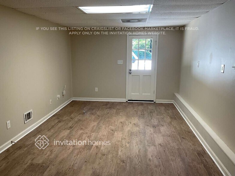 Building Photo - 6212 Westridge Trce