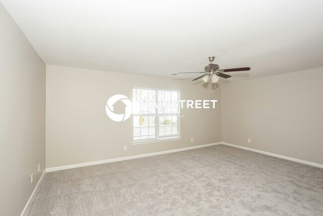 Building Photo - 3 Bedroom Pet-Friendly Home in Charlotte, ...