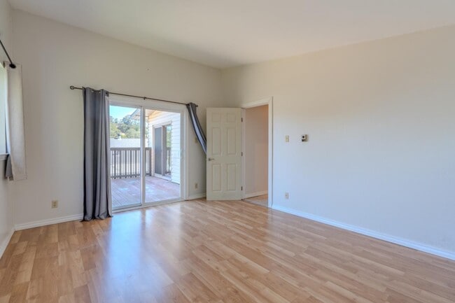 Building Photo - 1523 Valdez Way