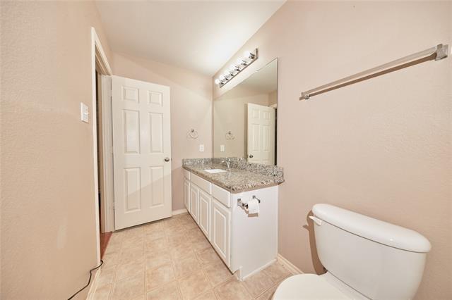 Building Photo - 4616 Brighton Dr