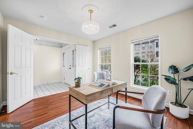 Building Photo - 631 Gatestone St