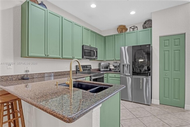 Building Photo - 104 Harbors Way