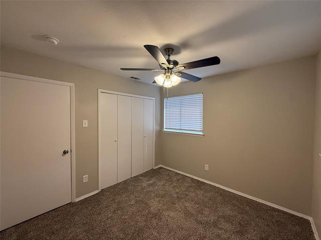 Building Photo - 4705 Windsor Dr