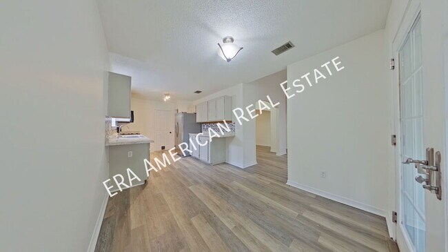 Building Photo - 192 Wright Cir