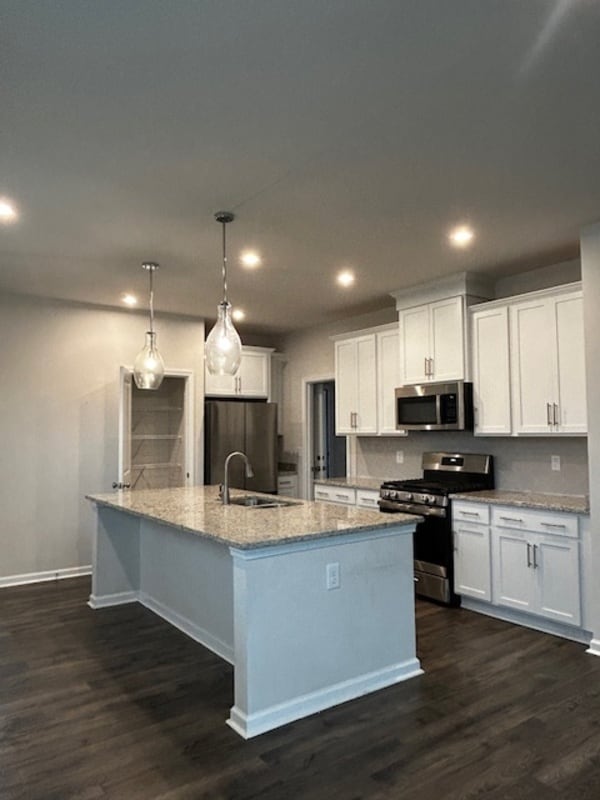 Building Photo - 124 Coppersmith Dr