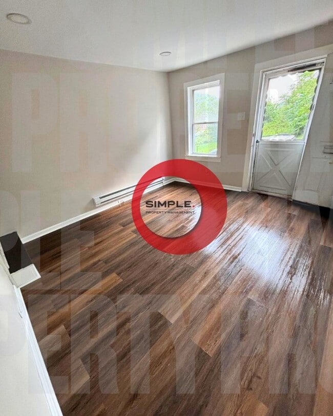 Building Photo - Cozy 3 bedroom 1 bath house