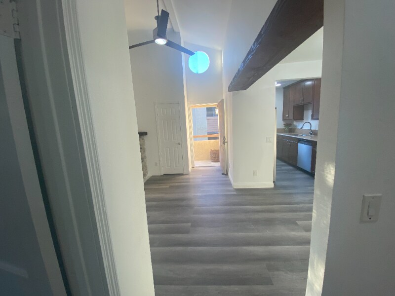 Building Photo - 2920 Briarwood Rd