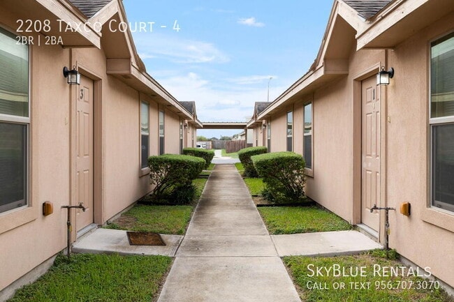 Building Photo - 2208 Taxco Ct