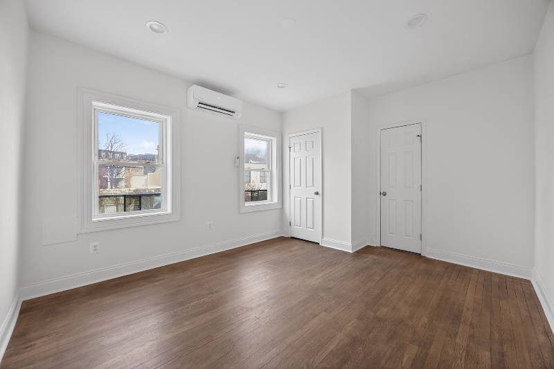 Building Photo - 1320 K St SE