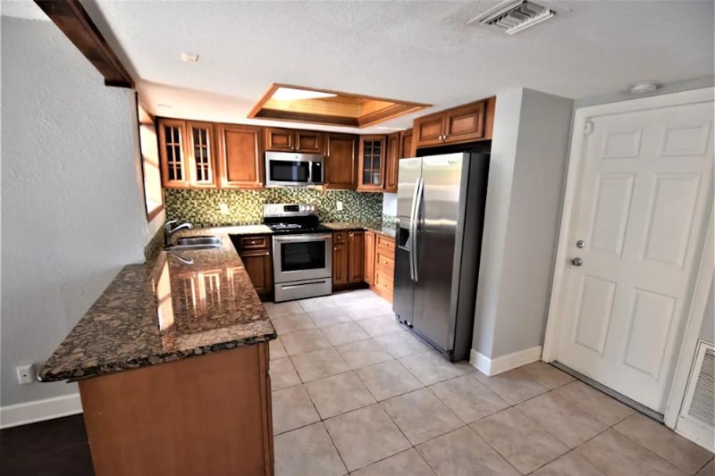 Building Photo - 5404 Bay Lagoon Cir