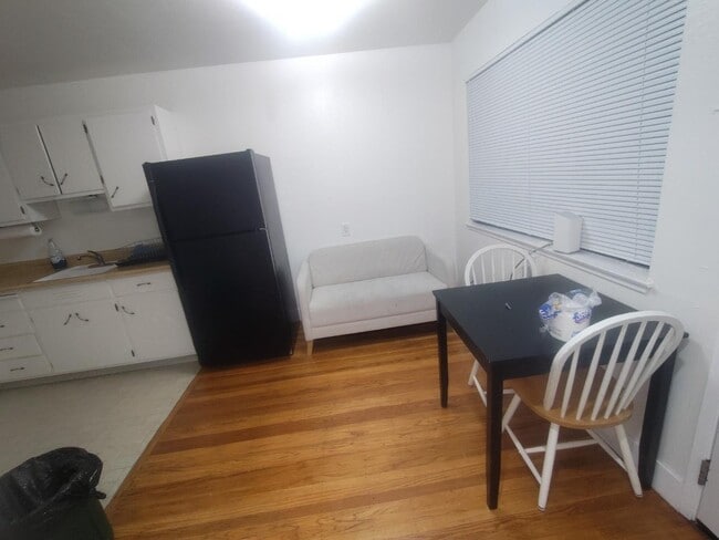 Building Photo - 2232 Channing Way