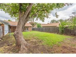 Building Photo - 2114 Richwood Dr