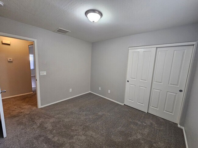 Building Photo - 45360 W Woody Rd