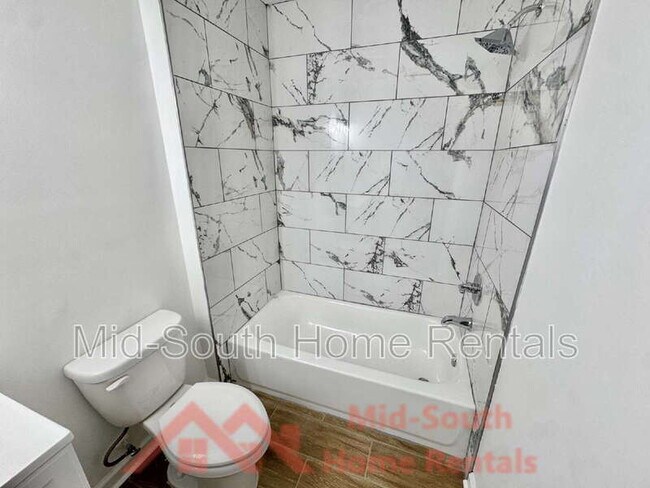 Building Photo - 581 Gilleas Rd