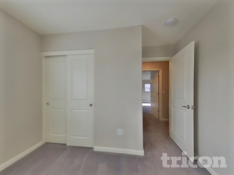 Building Photo - 904 Convair Ct