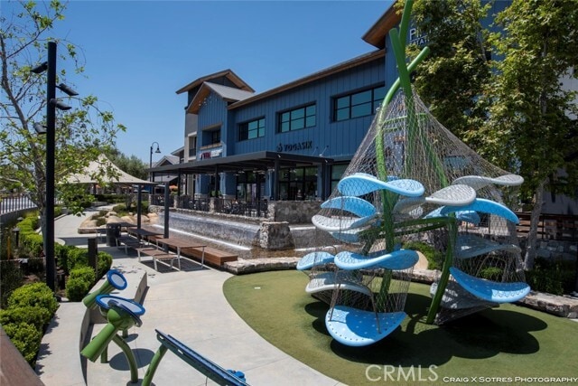 Building Photo - 20552 Edgewood Ct