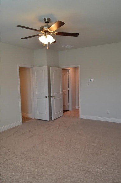 Building Photo - 5501 Crosby Dr