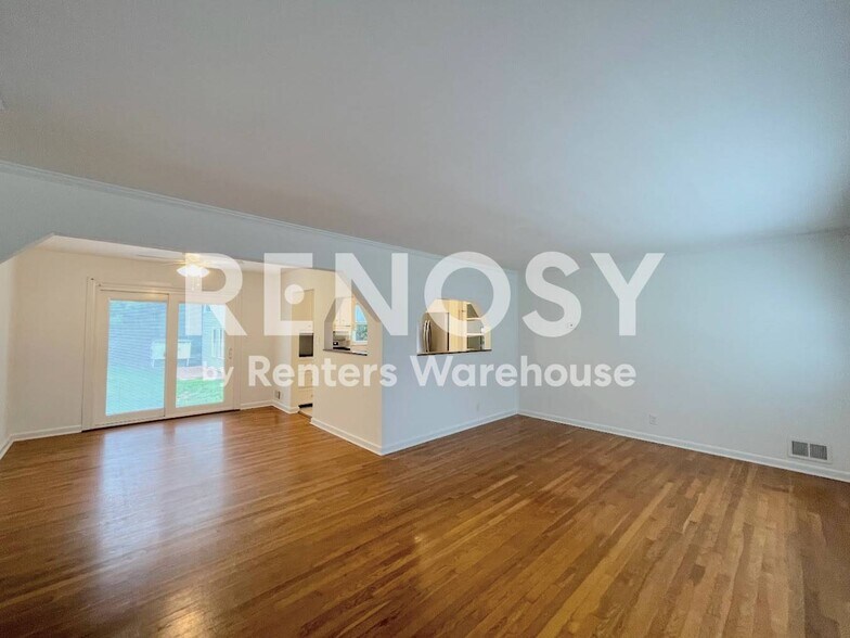 Building Photo - 1509 Sagewood Dr