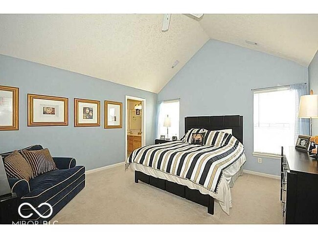 Building Photo - 1367 Hinault Way