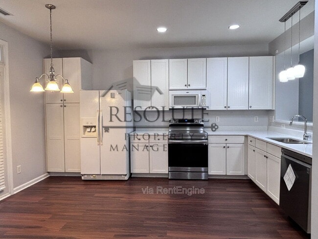 Building Photo - 3116 Rapid Falls Rd