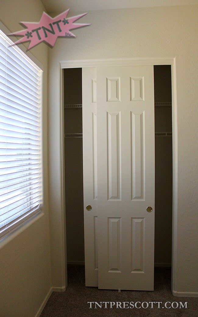 Building Photo - Home in Granville HOA ~ Winter Special!! ~ HOLD