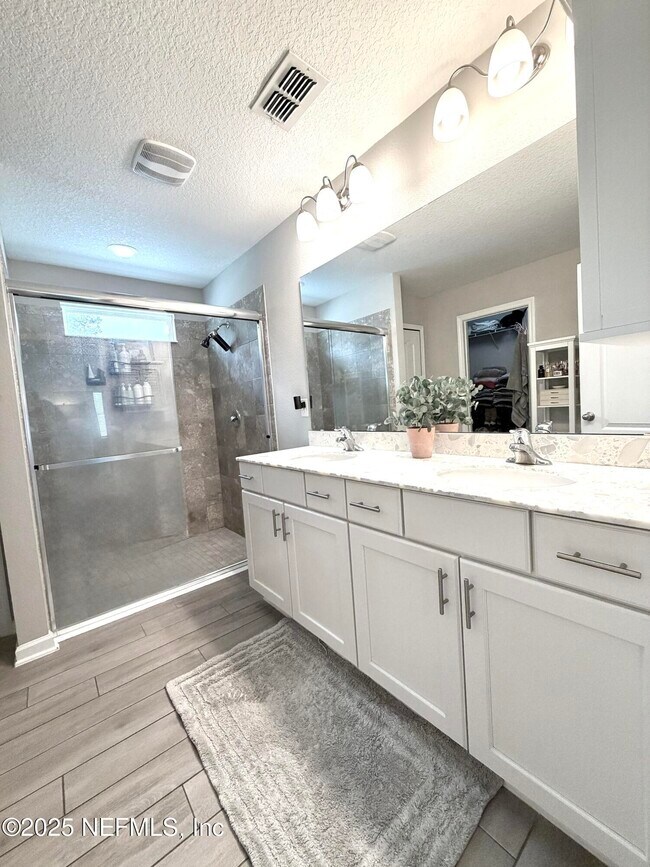Building Photo - 28 Spey Bay Ct
