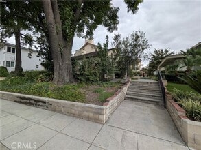 Building Photo - 610 Sunset Blvd