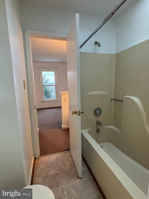 Building Photo - 520 W Liberty St