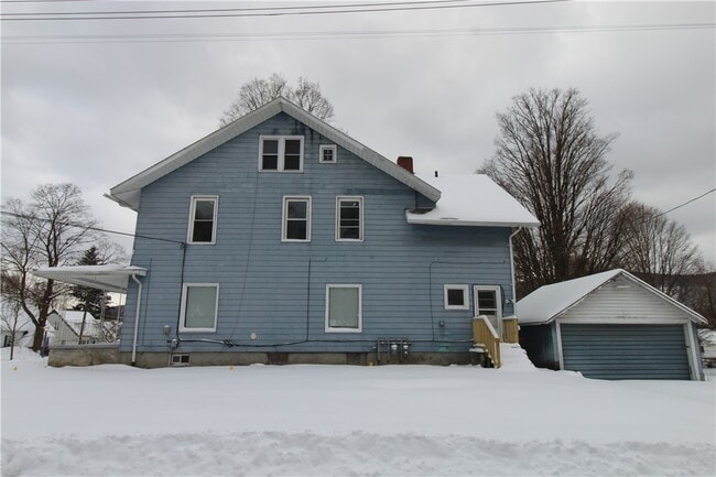 Building Photo - 249 Princeton Ave