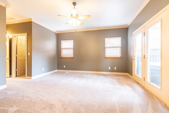 Building Photo - 2070 Pannier Ct