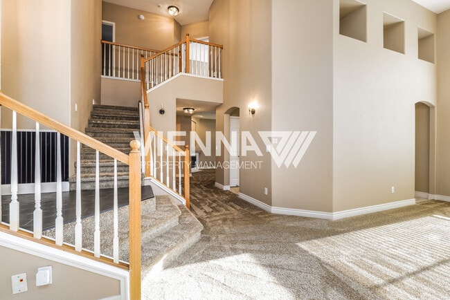 Building Photo - 5308 Heritage Ct