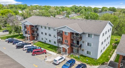 Building Photo - Ivy I | Elevated 3 Bedroom