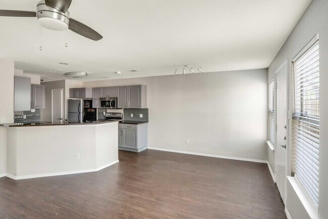Building Photo - 9614 Nightjar Dr