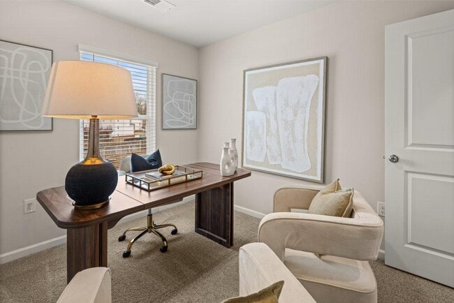 Building Photo - 4285 Notting Hill Dr SW