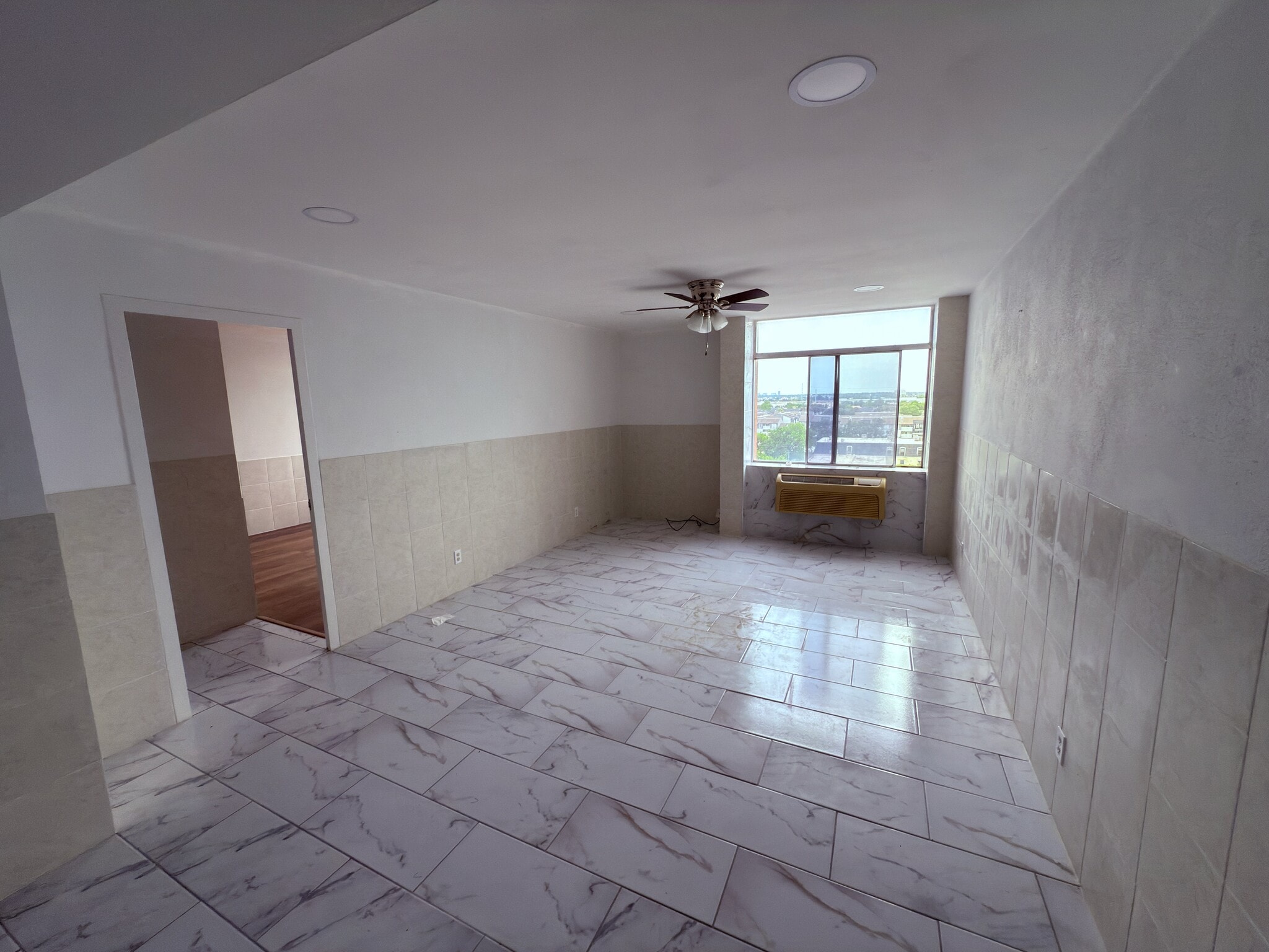 Building Photo - 7520 Hornwood Dr