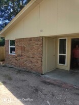 Building Photo - 126 Oak Hill Dr